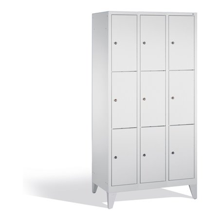 C+P Fächerschrank Classic auf Füßen, 9 Fächer, H1850xB900xT500mm Front Lichtgrau Korpus Lichtgrau