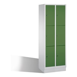 C+P Fächerschrank Classic auf Sockel, 6 Fächer, H1800xB610xT500mm Front Resedagrün Korpus Lichtgrau