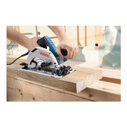 Bosch Handkreissäge GKS 55+ GCE im Karton