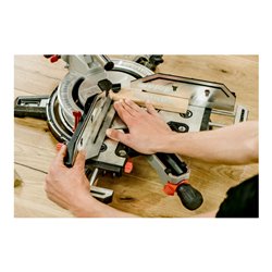 Metabo Kappsäge KGSV 72 Xact SYM mit Zugfunktion und symmetrisch verstellbarem Anschlagsystem Karton