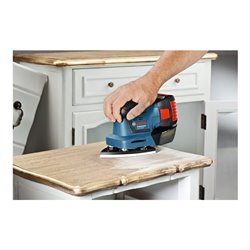 Bosch Akku-Schwingschleifer GSS 18V-10 mit 2 x 5,0 Ah Li-Ion Akku L-BOXX