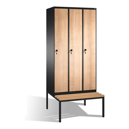 C+P Umkleidespind Evolo mit Sitzbank, 3 Abteile, H2090xB900xT500/815mm Korpus Schwarzgrau