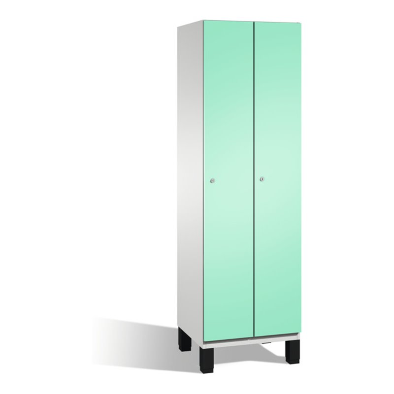 C+P Umkleidespind Cambio auf Füßen, 2 Abteile, H1980xB600xT525mm Front Lichtgrün Korpus Lichtgrau