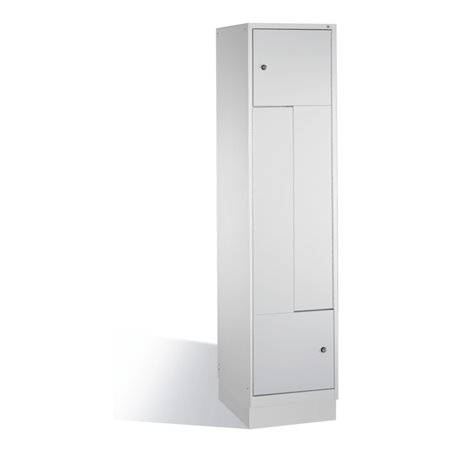 C+P Z-Spind auf Sockel, für 2 Personen, H1820xB420xT510mm Front Lichtgrau Korpus Lichtgrau