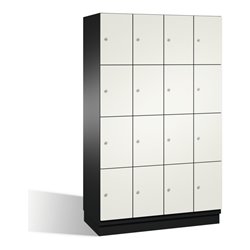 C+P Fächerschrank Cambio auf Sockel, 16 Fächer, H1950xB1200xT525mm Front Reinweiß Korpus Schwarzgrau