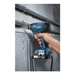Bosch Akku-Drehschlagschrauber GDR 18V-160 mit 2 x 2,0 Ah Li-Ion Akku L-BOXX