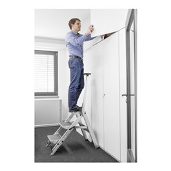 Hymer Sicherheitstreppe mit Bügel