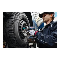 Bosch Akku Starter-Set: 2 x ProCORE 18 Volt, 4,0 Ah und GAL 1880 CV