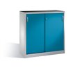 C+P Werkzeug-Beistellschrank mit Schiebetüren innen 2 Böden Front Lichtblau Korpus Lichtgrau