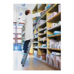 Günzburger Aluminium-Regalleiter einhängbar mit relax Step