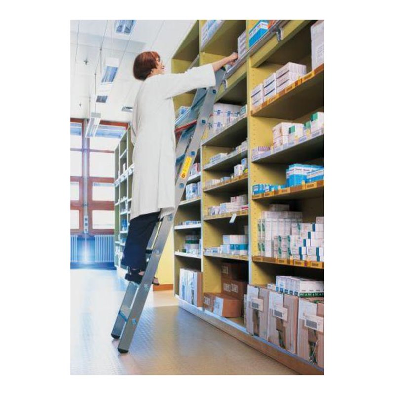 Günzburger Aluminium-Regalleiter einhängbar mit relax Step