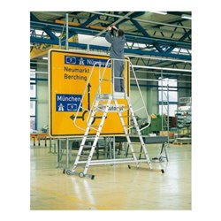 Zarges Podestleiter beidseitig