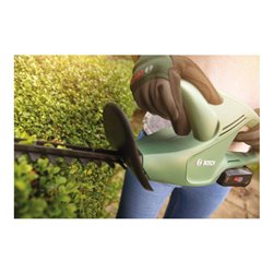 Bosch Akku-Heckenschere EasyHedgeCut 18-45