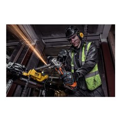 AEG Akku-Winkelschleifer BEWS18-125BLPX-0 18V Solo-Version inkl. Schutzhaube im Karton