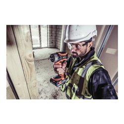 AEG Akku-Schlagbohrschrauber BSB18C2XLI-X02C 18V inkl. 1x 18V / 2,0 Ah PRO Akku, 1x 18V / 4,0 Ah PRO Akku, Ladegerät und Transpo