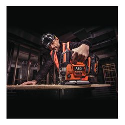 AEG Brushless Akku-Stichsäge BST18BLX-0 18V Solo-Version inkl. Sägeblätter im Karton