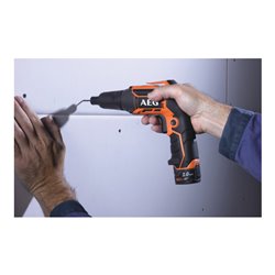 AEG Akku-Trockenbauschrauber BTS12CLI-202C 12V inkl. 2x 12V / 2,0 Ah PRO Akku, Ladegerät und Transportkoffer