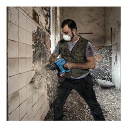 Bosch Combo Kits 18V-Set: Akku-Bohrschrauber GSR 18V-28 + Akku-Bohrhammer GBH 18V-21 + Akku-Winkelschleifer GWS 18 V-LI + 2x GBA