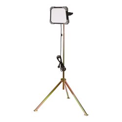 LED Baustrahler DINORA 8010 IP54 5m H07RN-F 3G1,5 8000lm mit Steckdose