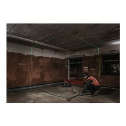 AEG Kreuzlinienlaser CLG3-30K, 30 m, grün, inkl. Tasche, 3x AA Batterien, Wandhalterung (magnetisch), Laser-Zieltafel, Klettband