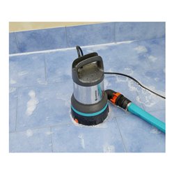 GARDENA Klarwasser-Tauchpumpe 17000 Aquasensor