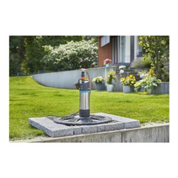 GARDENA Tauch-Druckpumpe 6100/5 inox automatic