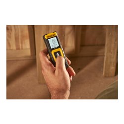 Stanley Entfernungsmesser SLM100 bis 30m STHT77100-0