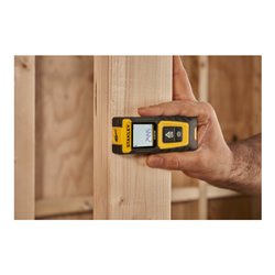 Stanley Entfernungsmesser SLM100 bis 30m STHT77100-0