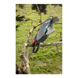 GARDENA Teleskop-Baumschneider StarCut 410 plus