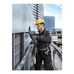 Bosch Akku-Nietpistole GRG 18V-16 C: 2 Akkus ProCORE18V 4,0Ah, L-BOXX