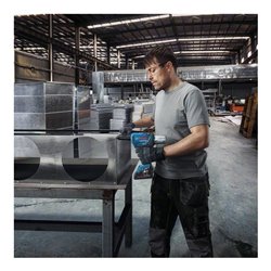 Bosch Akku-Nietpistole GRG 18V-16 C: 2 Akkus ProCORE18V 4,0Ah, L-BOXX