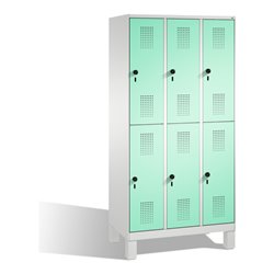 C+P Doppelstockspind Evolo auf Füßen 6 Fächer Front Lichtgrün Korpus Lichtgrau