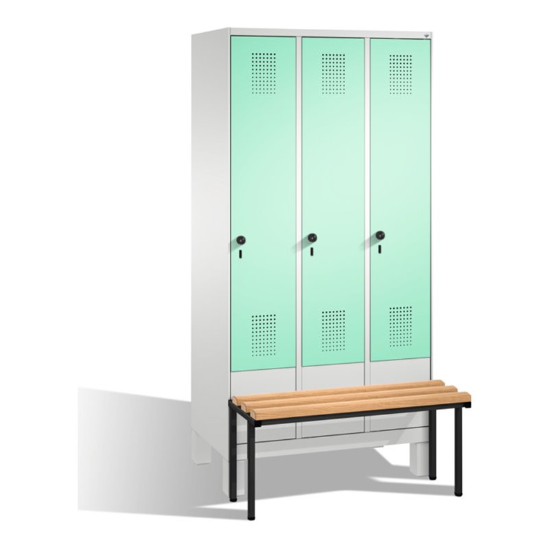 C+P Umkleidespind Evolo mit Sitzbank 3 Abteile Front Lichtgrün Korpus Lichtgrau
