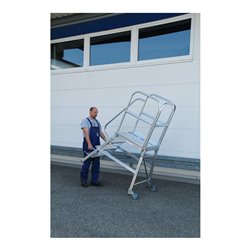 MUNK Podestleiter einseitig mit Rollen und Griff