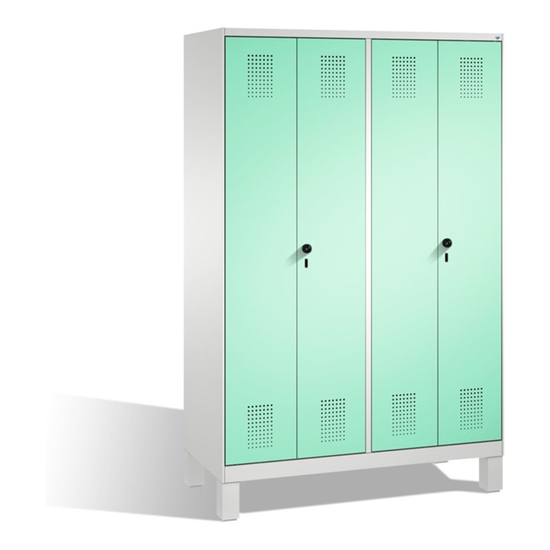 C+P Doppelspind Evolo auf Füßen 4 Abteile Front Lichtgrün Korpus Lichtgrau