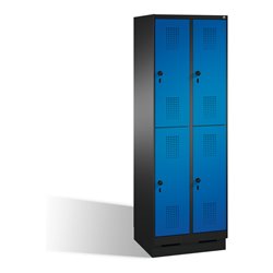 C+P Doppelstockspind Evolo auf Sockel 4 Fächer Front Enzianblau Korpus Schwarzgrau