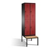 C+P Doppelstockspind Evolo mit Sitzbank 4 Fächer Front Rubinrot Korpus Schwarzgrau