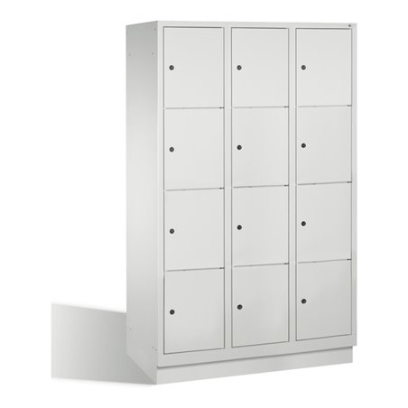 C+P Fächerschrank Classic auf Sockel 12 Fächer Front Lichtgrau Korpus Lichtgrau