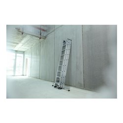 MUNK Stufen-Mehrzweckleiter 3-teilig mit nivello®-Traverse und clip-step R13