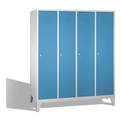 C+P Umkleidespind Classic auf Füßen 4 Abteile Front Lichtblau Korpus Lichtgrau