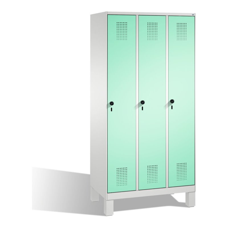 C+P Umkleidespind Evolo auf Füßen 3 Abteile Front Lichtgrün Korpus Lichtgrau