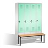 C+P Umkleidespind Evolo mit Sitzbank 4 Abteile Front Lichtgrün Korpus Lichtgrau