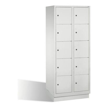 C+P Fächerschrank Classic auf Sockel 10 Fächer Front Lichtgrau Korpus Lichtgrau