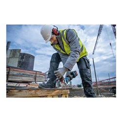 Bosch Akku-Winkelschleifer BITURBO GWS 18V-15 PSC, 2 Akku ProCORE18V, Ladg. u. L-BOXX