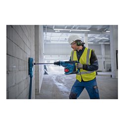 Bosch Akku-Bohrhammer BITURBO mit SDS max GBH 18V-40 C, 2 Akku ProCORE18V 5.5Ah