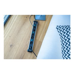 Brennenstuhl Premium-Alu-Line Steckdosenleiste 6-fach / Steckerleiste aus hochwertigem Aluminium (1391030601)