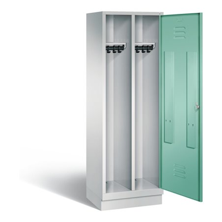 C+P Schwarz-Weiss-Spind Classic, H1800xB610xT500mm, Front Lichtgrün, Korpus Lichtgrau (8220-20)