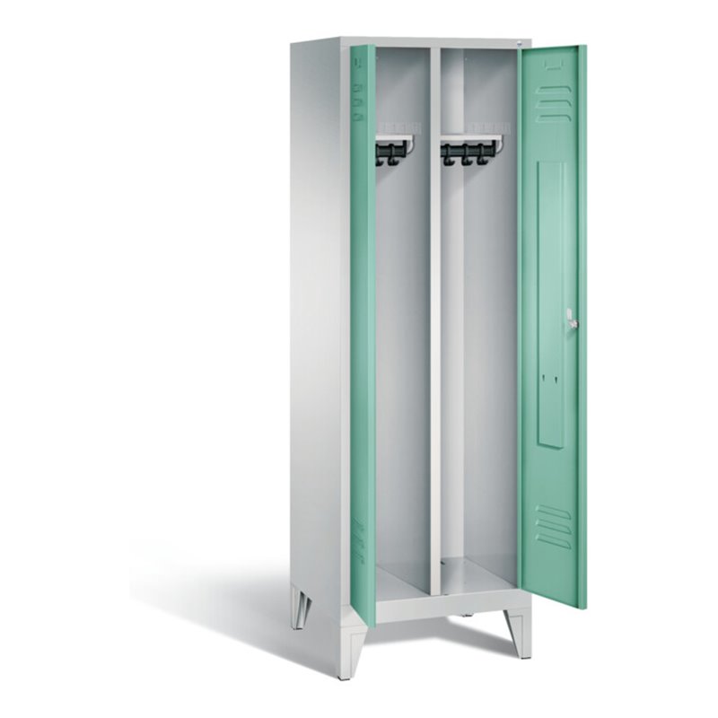 C+P Schwarz-Weiss-Spind Classic, H1850xB610xT500mm, Front Lichtgrün, Korpus Lichtgrau (8012-20)