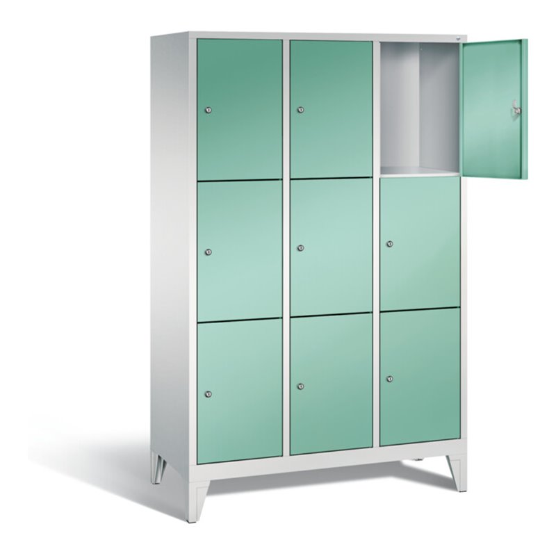 C+P Garderobenschrank Classic, H1850xB1200xT500mm, Front Lichtgrün, Korpus Lichtgrau (8010-323)