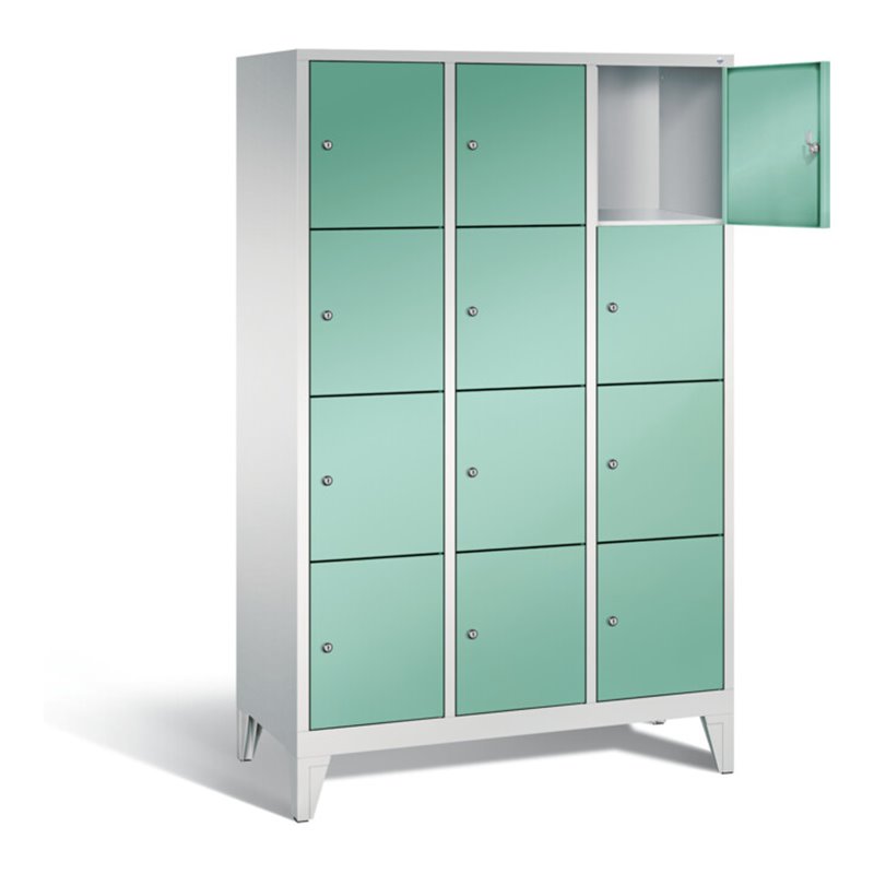 C+P Garderobenschrank Classic, H1850xB1200xT500mm, Front Lichtgrün, Korpus Lichtgrau (8010-324)